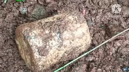 खूंटी: बनमगड़ा के घने जंगल में सुरक्षाबलों ने 18 शक्तिशाली आईडी बरामद किए