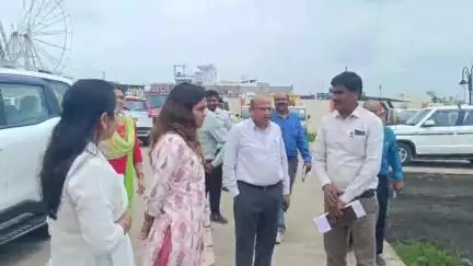 कालापीपल: कलेक्टर ऋजु बाफना ने कालापीपल में तालाब सौंदर्यीकरण को लेकर नाराज़गी जताई
