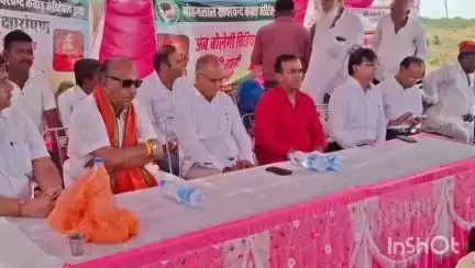 रोहट: रोहट के जैतपुर में पौधारोपण कार्यक्रम के तहत जलदाय मंत्री कन्हैयालाल और जिला अध्यक्ष सुनील भंडारी ने किया पौधारोपण