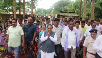 ଢେଙ୍କାନାଳ ସଦର: ଷଡ଼ଙ୍ଗୀଠାରେ ମା ପାଇଁ ଗଛଟିଏ କାର୍ଯ୍ୟକ୍ରମରେ ମନ୍ତ୍ରୀଙ୍କ ଯୋଗଦାନ