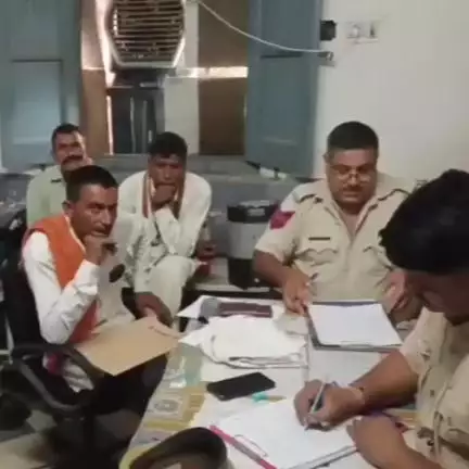 राजगढ़: माधोगढ़ बस स्टैंड पर रोडवेज बस की टक्कर से 14 वर्षीय बालक की मौत, चाचा गंभीर घायल, अलवर के निजी अस्पताल में भर्ती