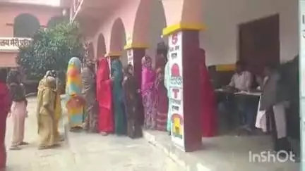 नावकोठी: हसनपुर बागर में पंचायत उपचुनाव शांतिपूर्ण संपन्न, 52.15 फीसदी मतदान हुआ
