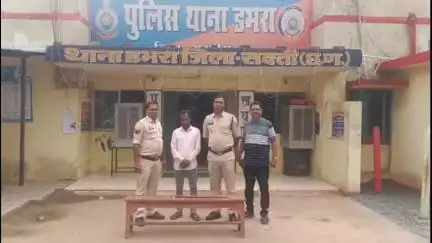 टांगी से जानलेवा हमला करने वाला फरार आरोपी रायगढ़ से गिरफ्तार, डभरा पुलिस ने की कार्रवाई