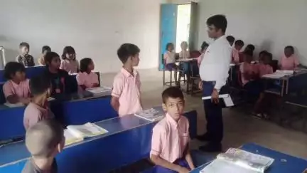 कोडरमा: जिला प्रशासन ने शिक्षा व्यवस्था को लेकर करीब 100 प्राथमिक विद्यालयों का किया निरीक्षण