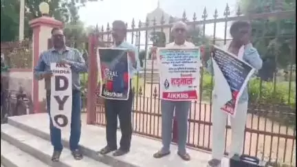 चिड़ावा: पिलानी में चार श्रम संहिताओं के खिलाफ केंद्रीय ट्रेड यूनियनों के आह्वान पर विरोध सभा का आयोजन