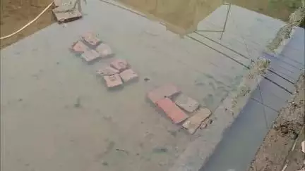 अम्बाला: शिक्षा विभाग कर रहा बच्चियों की सेहत से खिलवाड़, शौचालय जाने के लिए गंदे पानी से गुजरना होगा