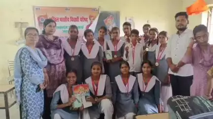 हुलासगंज: अखिल भारतीय विद्यार्थी परिषद ने हर्षोल्लास से मनाया 77वां स्थापना दिवस, भाषण व संगीत प्रतियोगिता आयोजित