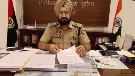 ਫ਼ਿਰੋਜ਼ਪੁਰ: ਐਸਐਸਪੀ ਦਫਤਰ ਵਿਖੇ ਪੁਲਿਸ ਵੱਲੋਂ ਚੋਰੀ ਕਰਨ ਵਾਲੇ ਗਰੋਹ ਦੇ ਇੱਕ ਮੈਂਬਰ ਨੂੰ ਸੋਨੇ ਦੇ ਗਹਿਣੇ ਅਤੇ ਹਾਰ ਸਮੇਤ ਕੀਤਾ ਕਾਬੂ