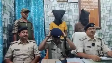गोड्डा: गोढ़ी चौक पर वाहन जाँच में चोरी के टोटो के साथ युवक पकड़ा गया, निशानदेही पर चोरी की 3 बाइक बरामद