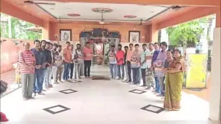 ବାରିପଦା ମ୍ୟୁନିସିପାଲଟି: ଜିଲ୍ଲାରେ ଜନସଚେତନତା ଉଦ୍ଦେଶ୍ୟରେ ଆନ୍ଦୋଳନ ନାମକ ଚଳଚ୍ଚିତ୍ର ସୁଟିଂର ହେଲା ଶୁଭ ମୁହୁରତ; ମାଆ କୀଚକେଶ୍ଵରୀ ଓ ମାଆ ଅମ୍ବିକା ମନ୍ଦିରରେ ପୂଜା