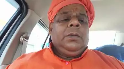 सिवान सिविल सर्जन के सहयोग से मैरवा में चल रहा लक्ष्मी ना सेवा सदन डॉ दीपक कुमार के डिग्री का हो जांच नागेंद्र यादव की पुत्री का मौत के जिम्मेदार डॉक्टर दीपक