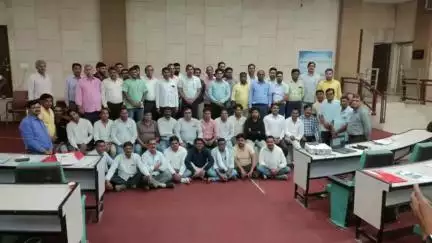 धौलपुर: नगर परिषद सभागार में आयोजित किया गया बीएलओ प्रशिक्षण शिविर