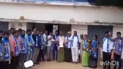 రాజేంద్రనగర్: బీసీలు అన్ని రంగాల్లో రాణించాలి : గంగన్నగూడలో బీసీ సేన జిల్లా నాయకులు చంద్రశేఖరప్ప