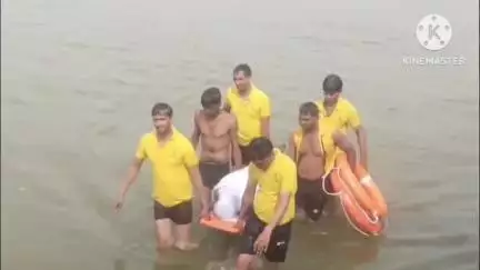चौथ का बरवाड़ा: चौथ का बरवाड़ा बनास नदी में नहाने उतरे युवक की पानी में बहने के बाद एक घंटे बाद मिला शव