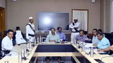 నిజామాబాద్ సౌత్: లక్ష్యాల సాధనకు ప్రణాళికాబద్దంగా కృషి: విసీలో కలెక్టర్ టి.వినయ్ కృష్ణారెడ్డి
