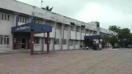 नागदा: गांव डाबरी में सड़क दुर्घटना, एक की मौत