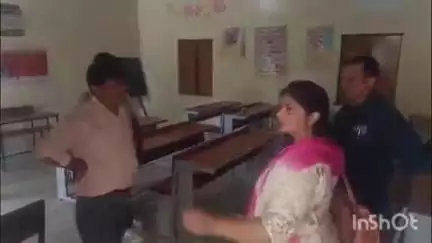 चांदपुर: चांदपुर के कंपोजिट विद्यालय में शिक्षामित्र और इंचार्ज के बीच विवाद, एक-दूसरे पर लगाए मारपीट और गाली-गलौज के गंभीर आरोप