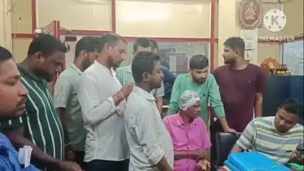 কৈলাশহর: ধর্মঘটের কারণে PNB ব্যাঙ্কে লেনদেন বন্ধ ছিল, BJP কর্মীদের চাপে চালু হল লেনদেন