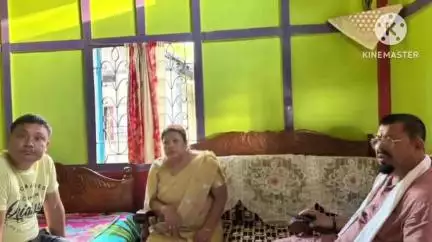 শদিয়া: শদিয়া সমষ্টিৰ চূণপুৰা বিলবষ্টি গাঁৱত মৃতকৰ বাসগৃহত উপস্থিত হৈ পৰিয়াললৈ সমবেদনা জ্ঞাপণ  বিধায়ক বলীন চেতিয়াৰ