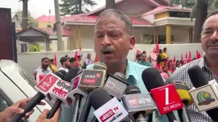 कुल्लू: 57 करोड़ मजदूर केंद्र की गलत नीतियों से हो रहे प्रभावित, ढालपुर में बोले सीटू के प्रदेश सचिव प्रेम गौतम