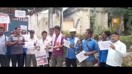 ডিফু: বোকাজানত সৰ্ব ভাৰতীয় ধৰ্মঘটৰ সমৰ্থনত প্ৰতিবাদ শ্ৰমিক সন্থাৰ