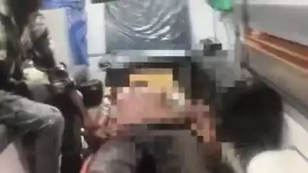 करछना: देवरी कला गांव के सामने पुलिया से टकराकर बाइक सवार युवक घायल, उपचार के लिए भेजा गया