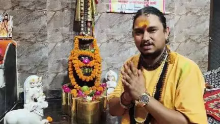 रुद्राभिषेक नर्मदेश्वर महादेव श्रावण मास श्री राधा रसिक बिहारी मंदिर रामनगर कॉलोनी ज्वालापुर हरिद्वार