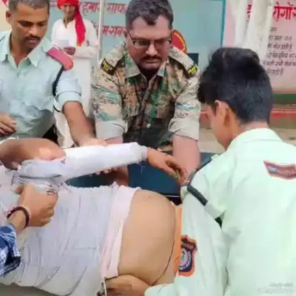 दावथ: मलियाबाग चौक से आगे एनएच 319 पर स्कॉर्पियो की टक्कर में टोटो सवार 6 लोग हुए जख्मी, एक की हुई मौत