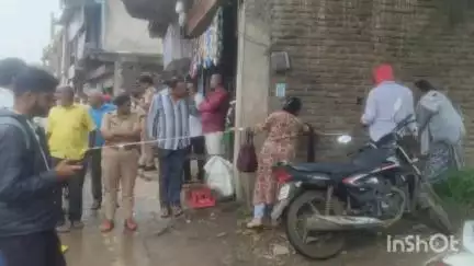 फुलंब्री: फुलंब्री शहरात राष्ट्रीय महामार्गाच्या अधिकाऱ्याकडून फुलंब्री सिल्लोड महामार्गावर अतिक्रमणाची हद्द निश्चित