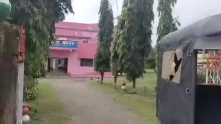 रामगढ़: बेडमा बभंडी के चौपरिया में सड़क पर बाइक को लेकर दो परिवारों में मारपीट, 4 घायल, पुलिस ने कराया समझौता