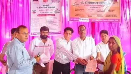 बिजौलिया: अंत्योदय संबल शिविर में विक्रमपुरा के ग्रामीणों की समस्याएं सुलझीं, भूमि विवाद समेत 30 मामलों का मौके पर निस्तारण