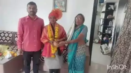 चाकूर: बोथी गावी राहून अभ्यास करून छाया दिगनुरे  यांची एमपीएससी वतीने घेण्यात आलेल्या परीक्षेत लिपिक पदाला गवसणी