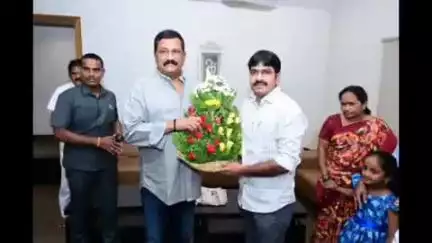 భీమిలి: భీమిలి ఎమ్మెల్యే గంటాను కలిసిన ఆనందపురం తహశీల్దార్ శ్రీను బాబు