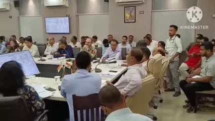 পশ্চিম যোৰহাট: চাহ বাগিচাত আৰু সমস্যা নাথাকিব ,শীঘ্ৰে সমাধান হব সমস্যা সমূহ,আৱৰ্ত ভৱনত আজি মন্ত্ৰী ৰূপেশ গোৱালা উপস্থিত হৈ এনেদৰে কয়