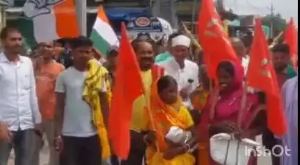 वारिसलीगंज: वारिसलीगंज में बिहार बंद का असर, महागठबंधन के कार्यकर्ताओं ने सड़क पर उतरकर मतदाता सूची पुनरीक्षण का जताया विरोध