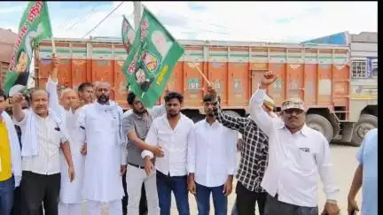 गम्हरिया: गम्हरिया में महागठबंधन द्वारा कराए गए बंद का दिखा असर