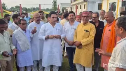 त्योंथर: त्यौंथर विधायक ने डोडौ में कार्यकर्ताओं की बैठक में सरकार की योजनाओं की जानकारी ली