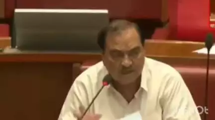 जळगाव: माजी मंत्री एकनाथ खडसे विधान परिषदेत बरसले : भ्रष्ट अधिकाऱ्यावर कारवाई ?  महायुतीच्या बांधकाम मंत्र्यांना दिले आव्हान *