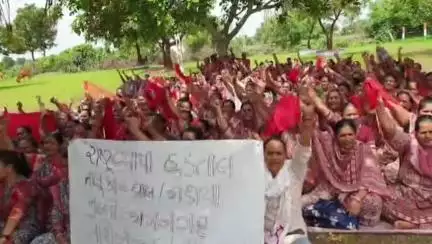 ધ્રોલ: ગુજરાત આંગણવાડી કર્મચારી સંગઠન દ્વારા હડતાળ: ધ્રોલમાં પણ આંગણવાડી વર્કર પડતર માંગણીઓને લઈને કામગીરીથી અળગા રહ્યા