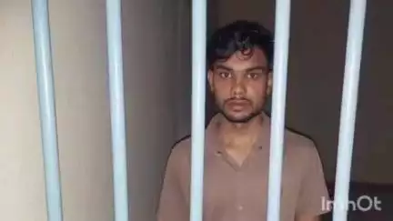 पटियाली: पटियाली कोतवाली पुलिस ने सहौरी तिराहे के समीप नाबालिग किशोरी को अगवा करने के मामले में वांछित आरोपी को किया गिरफ्तार