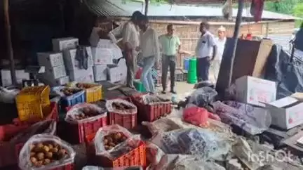 मिहींपुरवा: कुड़वा में एसडीएम और खाद औषधि विभाग की टीम ने छापेमारी कर 20 कुंतल गुड़ और केमिकल किया ज़ब्त