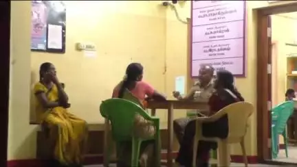 திருச்சி கிழக்கு: மணப்பாறை அருகே ஓவர்சியர் தாக்கியதாக வாலிபர் போலீசில் புகார்