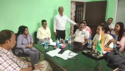 বঙাইগাঁও ভাগ: গৰ্ভাৱস্থাত লিংগ নিৰ্ণয় অপৰাধ আইন সন্দৰ্ভত চহৰত সজাগতামূলক সভা, উপস্থিত থাকে যুটীয়া স্বাস্থ্য সঞ্চালক