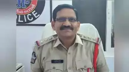 తాడిపత్రి: తాడిపత్రిలో మారనాయుధాలతో తిరుగుతున్న ఆరుగురుపై కేసు నమోదు చేసిన పట్టణ పోలీసులు