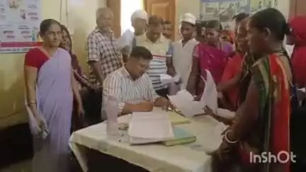मधेपुर: मधेपुर पीएचसी में प्रधानमंत्री सुरक्षित मातृत्व अभियान के तहत 76 महिलाओं की स्वास्थ्य जांच हुई