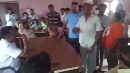 नगर पालिका रायपुर में सफाई कर्मचारियों की हड़ताल पर वार्ता विफल