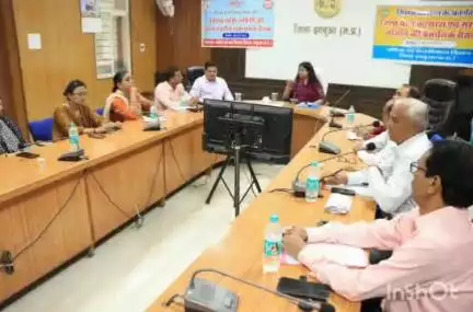 झाबुआ: झाबुआ में कलेक्टर की अध्यक्षता में सामाजिक न्याय एवं दिव्यांगजन सशक्तिकरण विभाग की जिला स्तरीय समिति की बैठक आयोजित