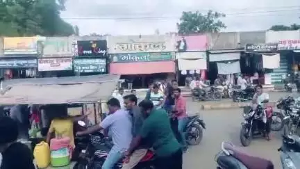 मनासा: मनासा में दिनदहाड़े युवक से मारपीट कर किया अपहरण, पुलिस ने मामला दर्ज किया