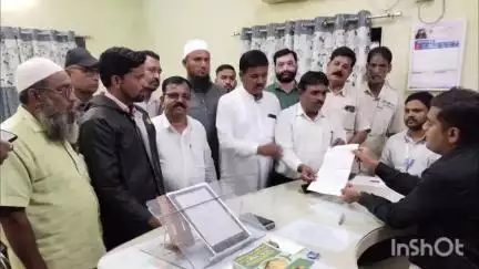जळगाव जामोद: भारतीय राष्ट्रीय काँग्रेस व सेवा दलाच्या वतीने शहरातील विविध समस्या बाबत मुख्याधिकारी यांना निवेदन