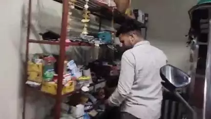 ई रिक्शा का सर्विस सेंटर
ओम श्री इंटरप्रिस्  चर्च के पास